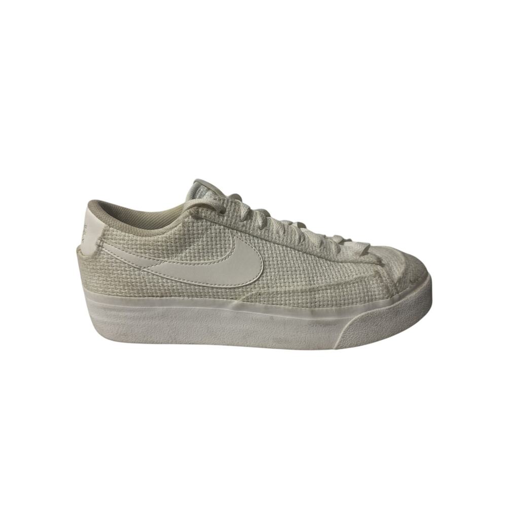 Nike Blazer Low Platform Summit White Woven DN0744-100